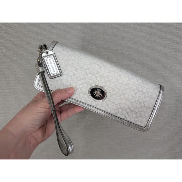 Coach Handbags - Coach Signature Clutch Wristlet Metallic Silver Light Blue Inside